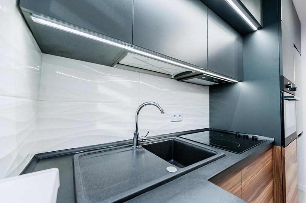 Apartament Z Widokiem Na Miasto Гливице Екстериор снимка